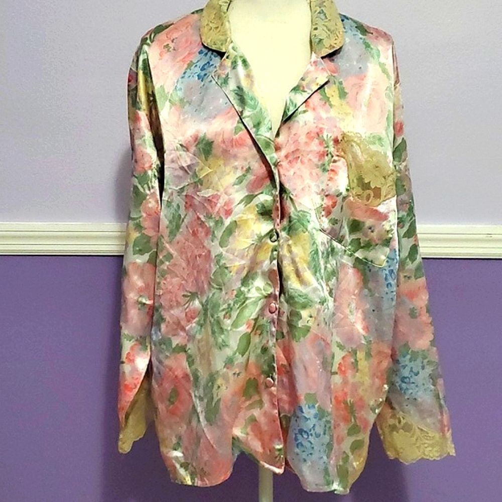 Victoria's Secret Gold Label Pastel Floral Lace Satin Button Down Pajama Top M